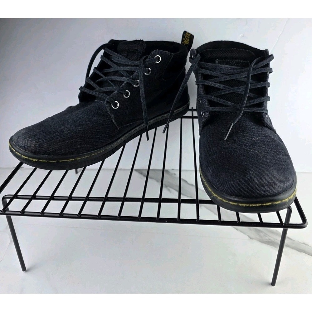 Dr. Martens Maelly Boots Women's 9 Ankle Lace Up Winter Outdoor Comfort Black